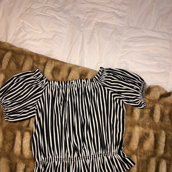 H&M Black and White Striped Peplum Shirt Size XS - Picture 3 of 5